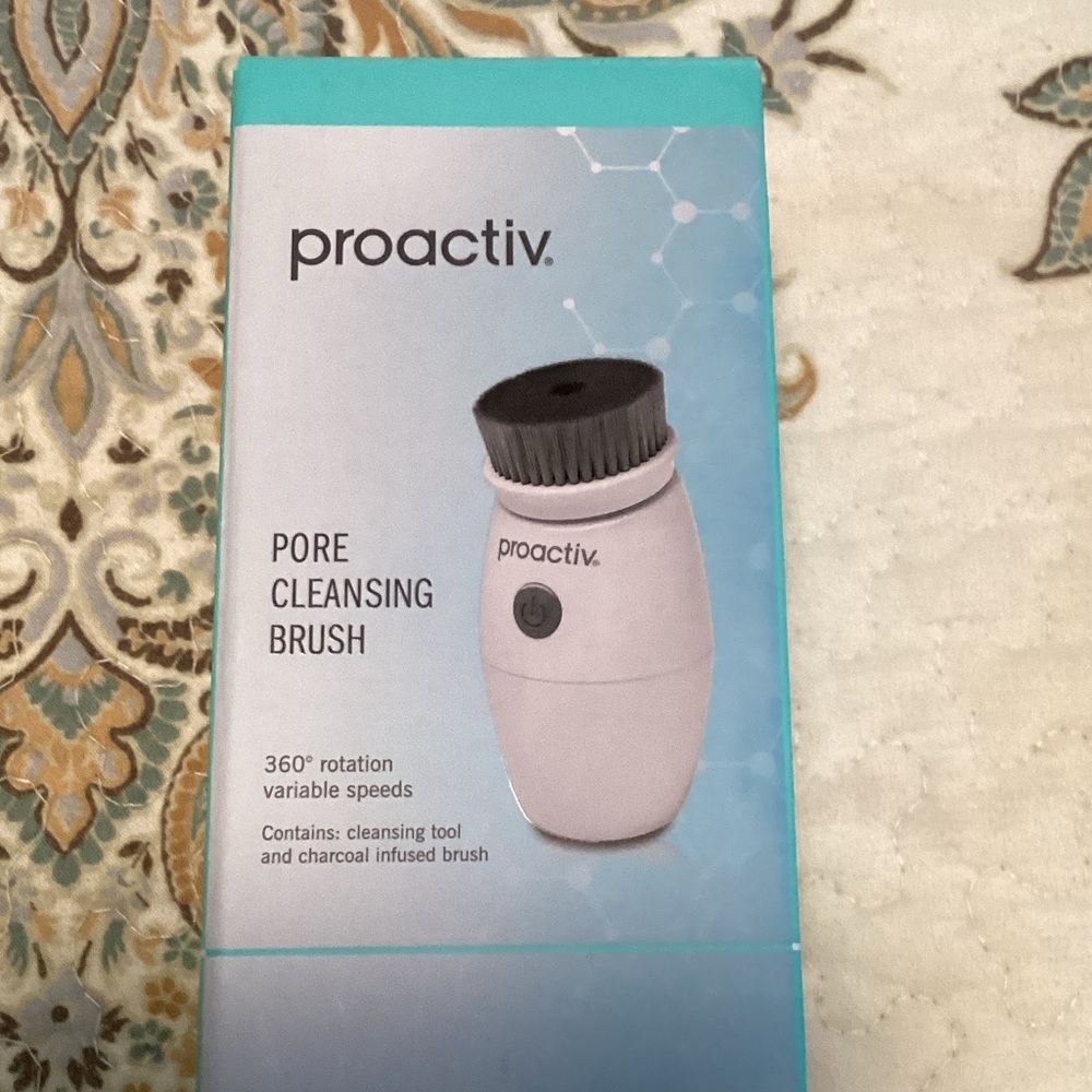 Proactiv Charcoal Infused Cleansing Tool